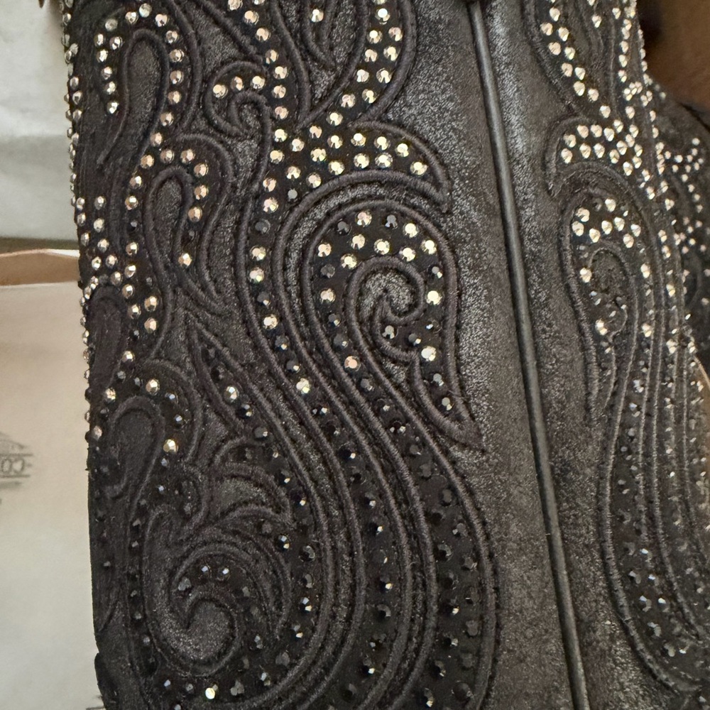 Corral Boots Women's Western Boot, Embellished with Rhinestones,  Black, 7.5 New - Picture 6 of 6